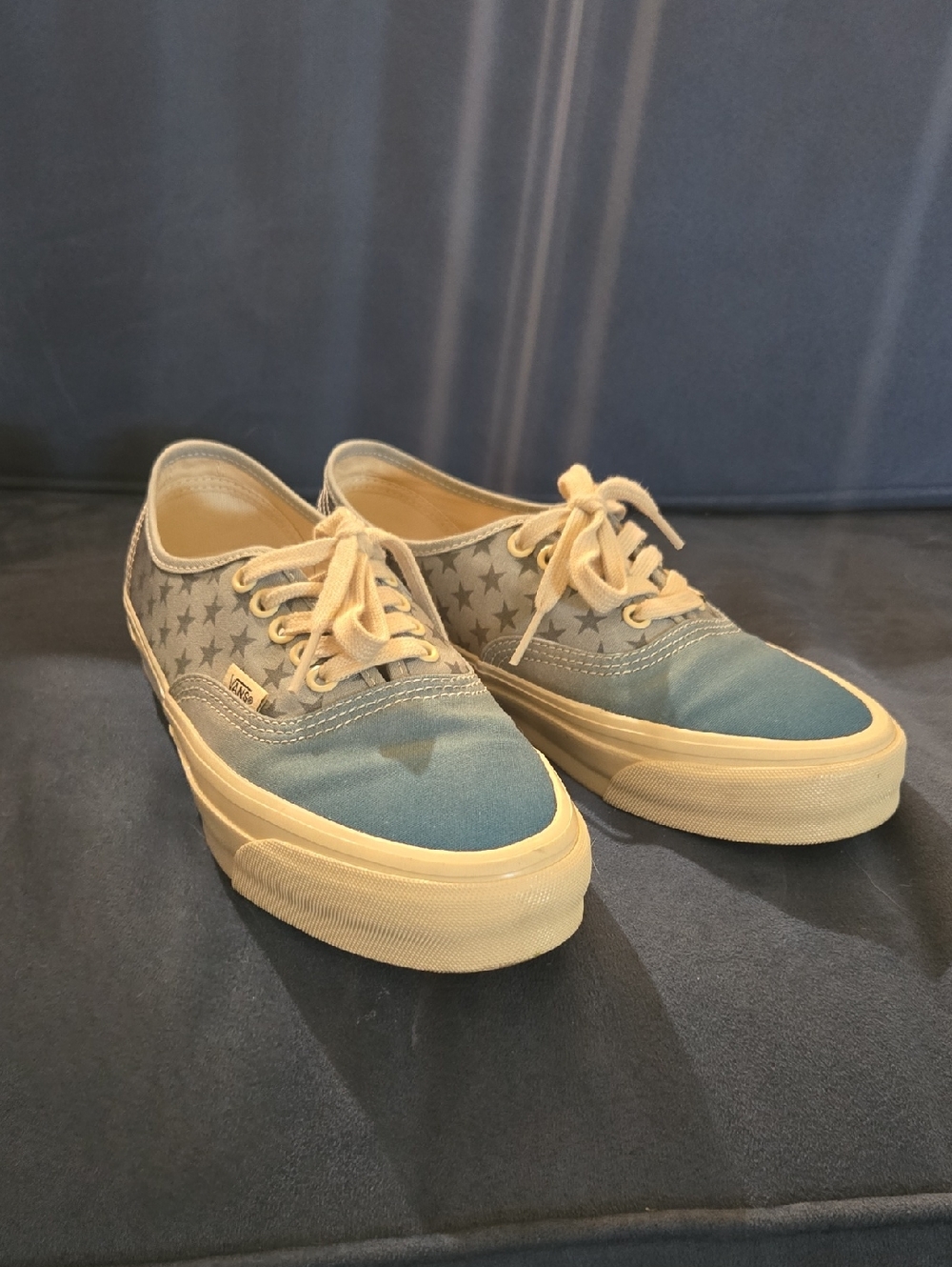 Vans Blue Star Canvas Lace-Up Sneakers with Cream Soles Women's 8